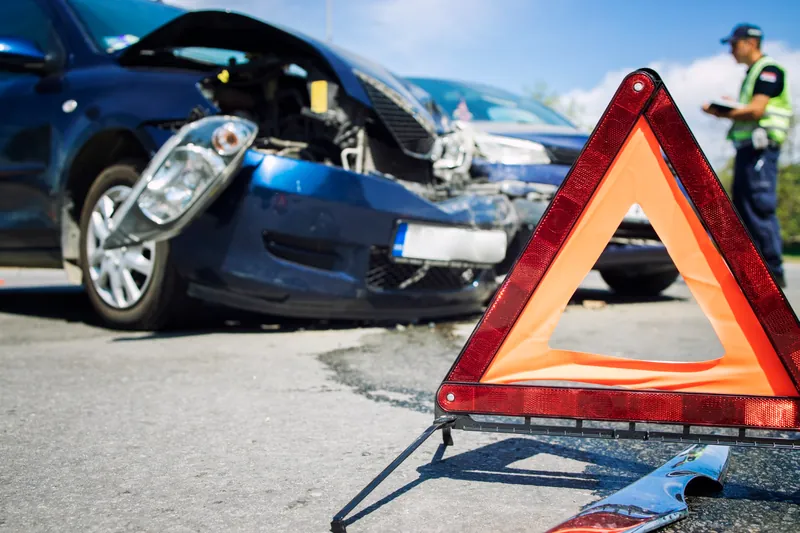 How to Create a Car Accident Emergency Kit
